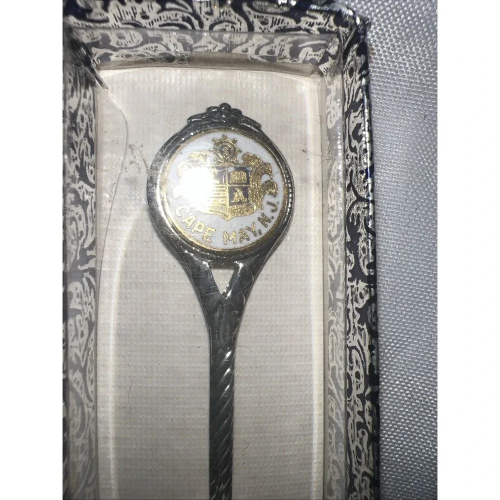 Vintage COLLECTIBLE Souvenir Spoon‎ 4.4